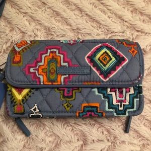 Vera Bradley crossbody purse